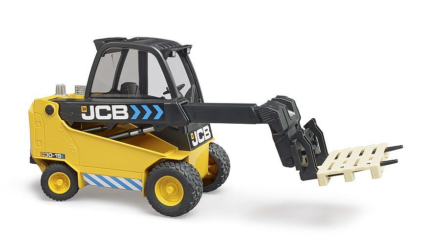 Bruder JCB Teletruk with Pallet Toy Set