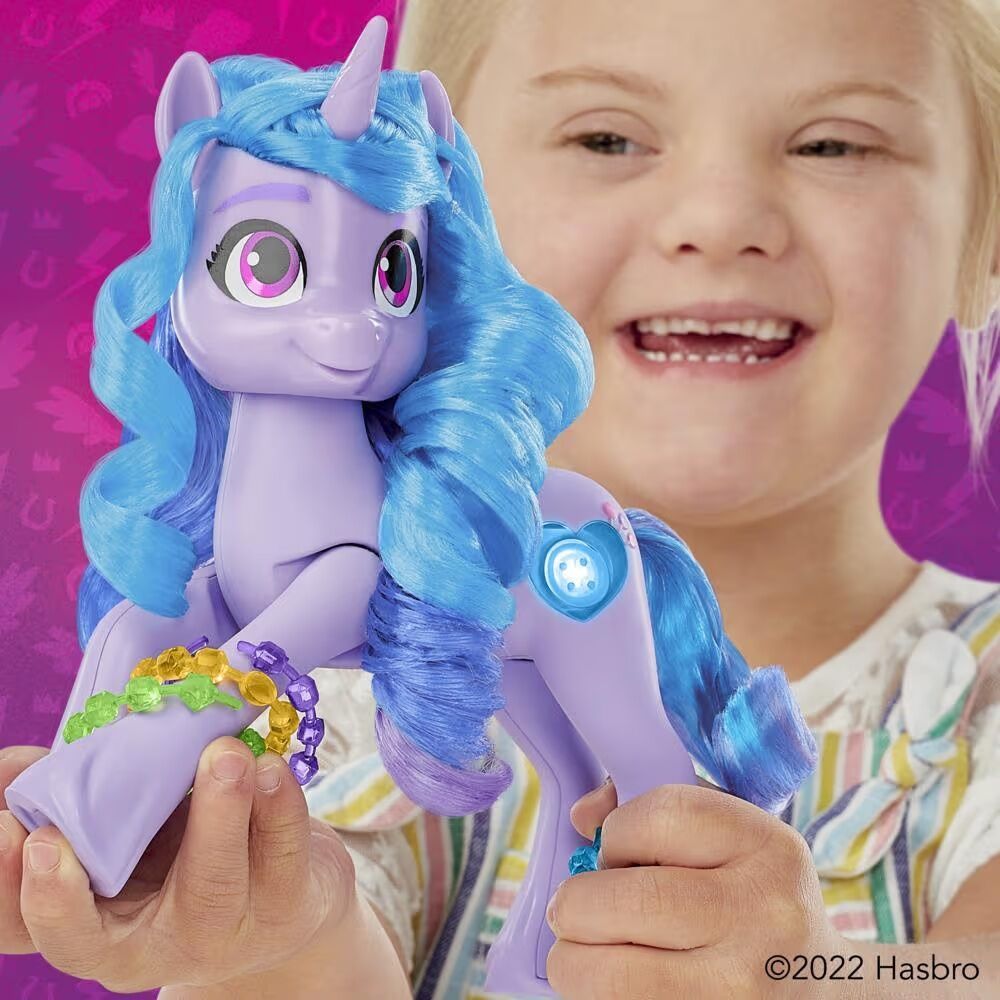Hasbro My Little Pony See Your Sparkle Izzy Moonbow