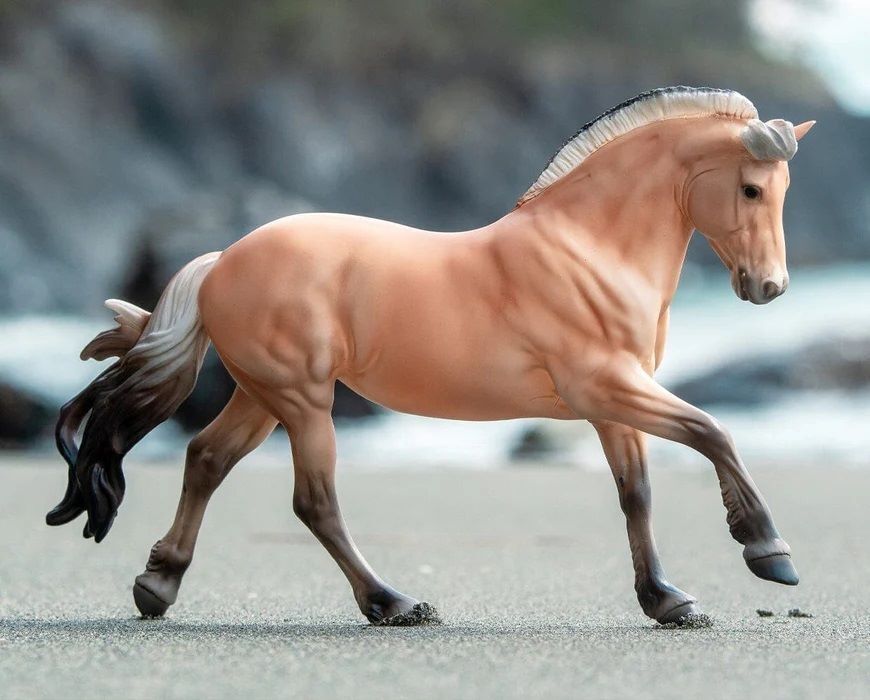 Breyer Sweetwater's Zorah Belle Toy