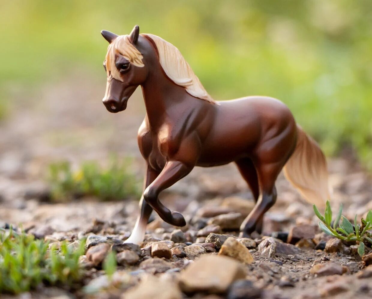 Breyer Exquisite Equines Mystery Horse Surprise Series 4 Toy Individual Blind Bag