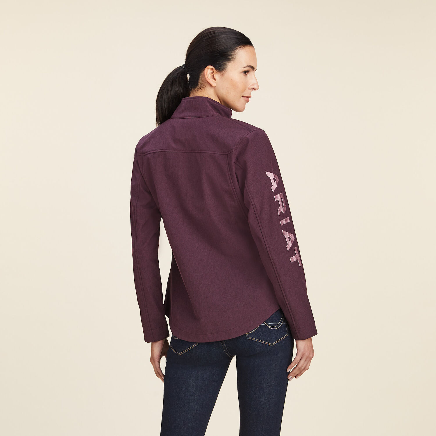 Ariat Women's New Team Softshell Jacket in Mulberry Heather