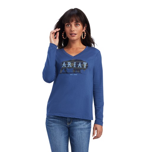Ariat Women's REAL Chest Logo Relaxed Tee in True Navy