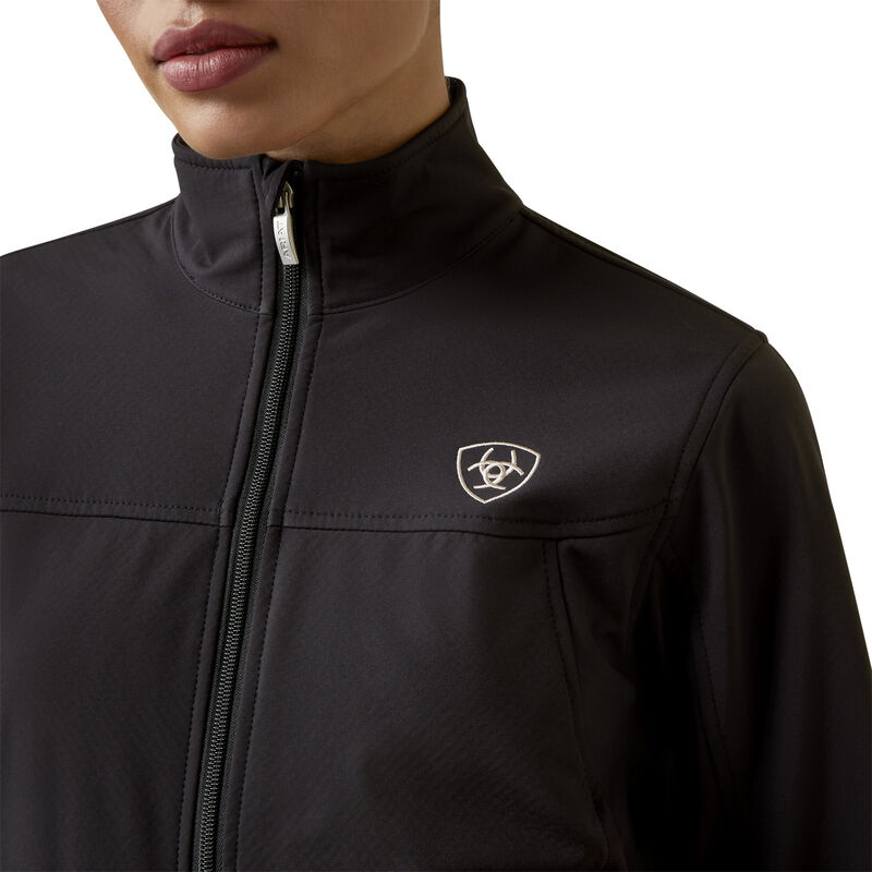 Women's New Team Softshell Jacket in Black