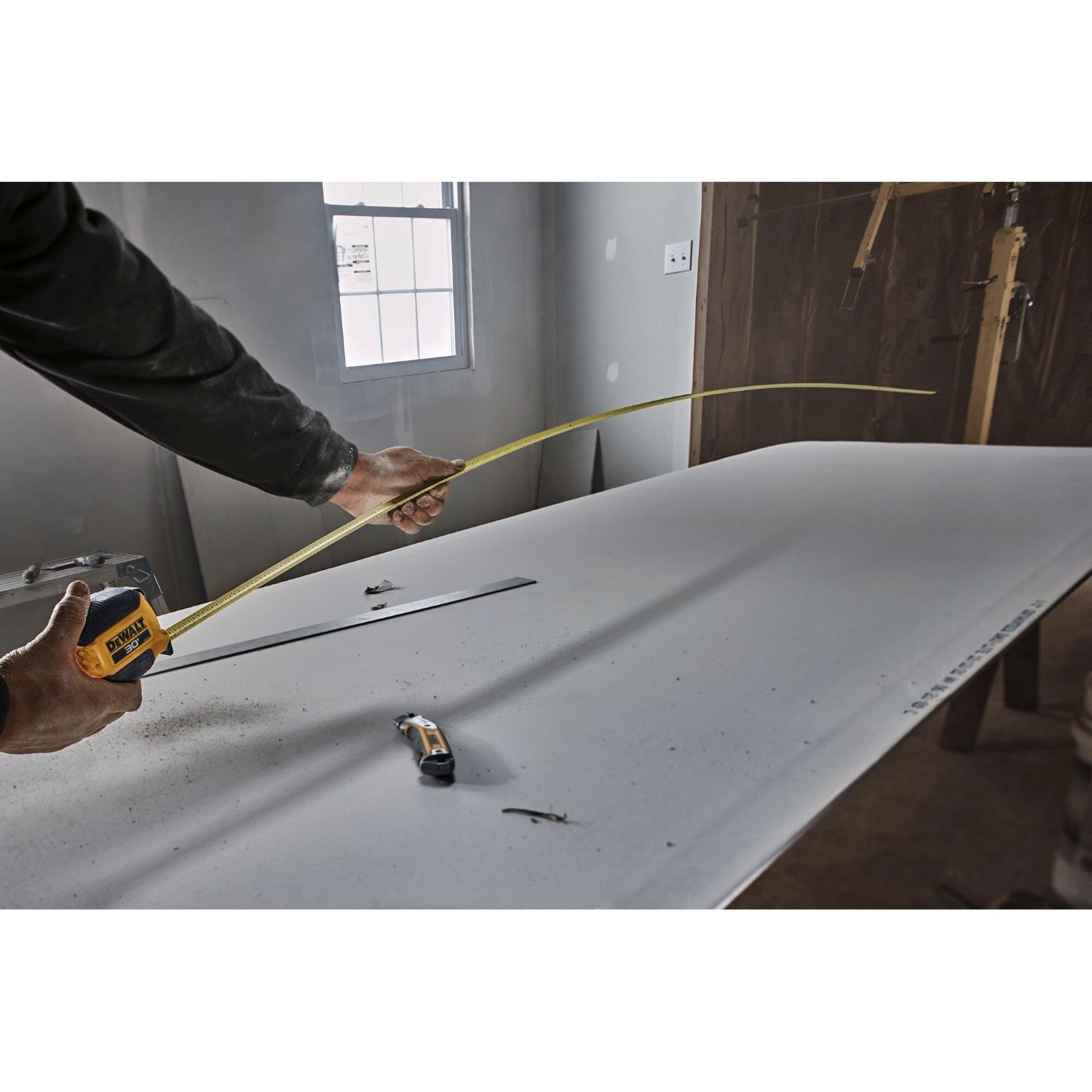 DEWALT Compact Tape Measure, 30-Ft