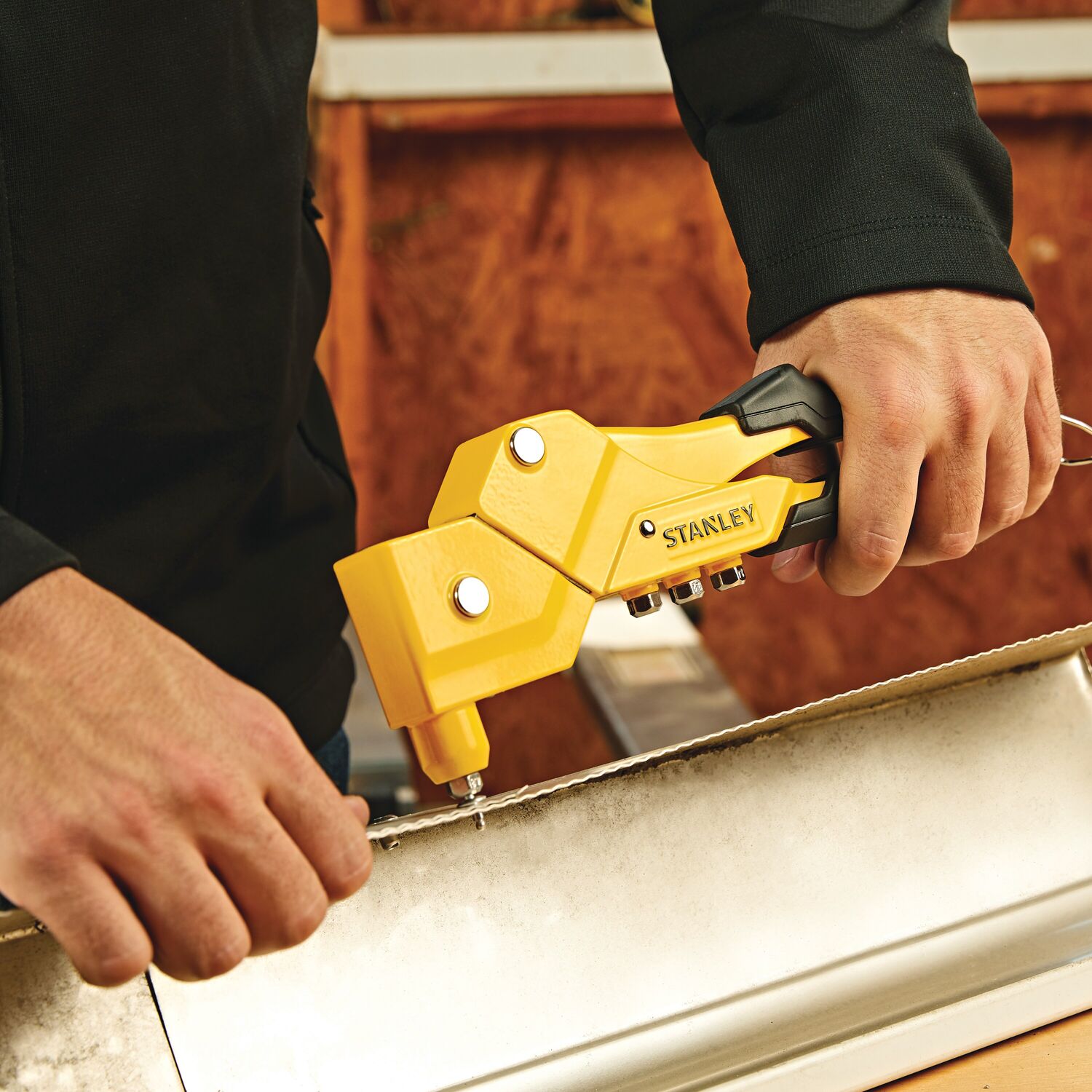 Stanley Pop Rivet Tool, Swivel Head