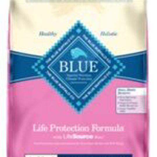 Blue Buffalo Life Protection Formula Small Breed Chicken Brown