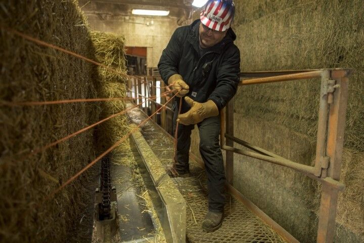 Carhartt Men's Relaxed Straight Rigby Dungaree