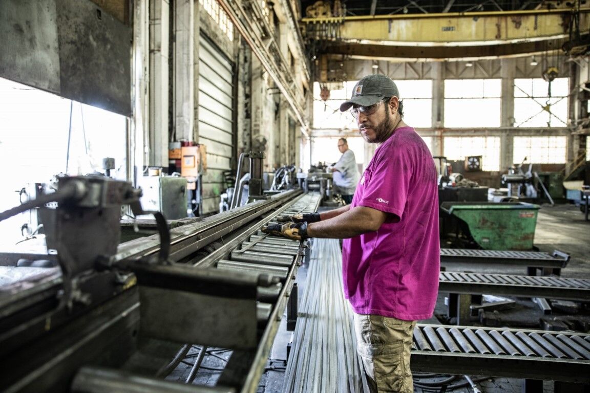 Carhartt Men's Force Relaxed Fit Midweight Short Sleeve Pocket T-Shirt