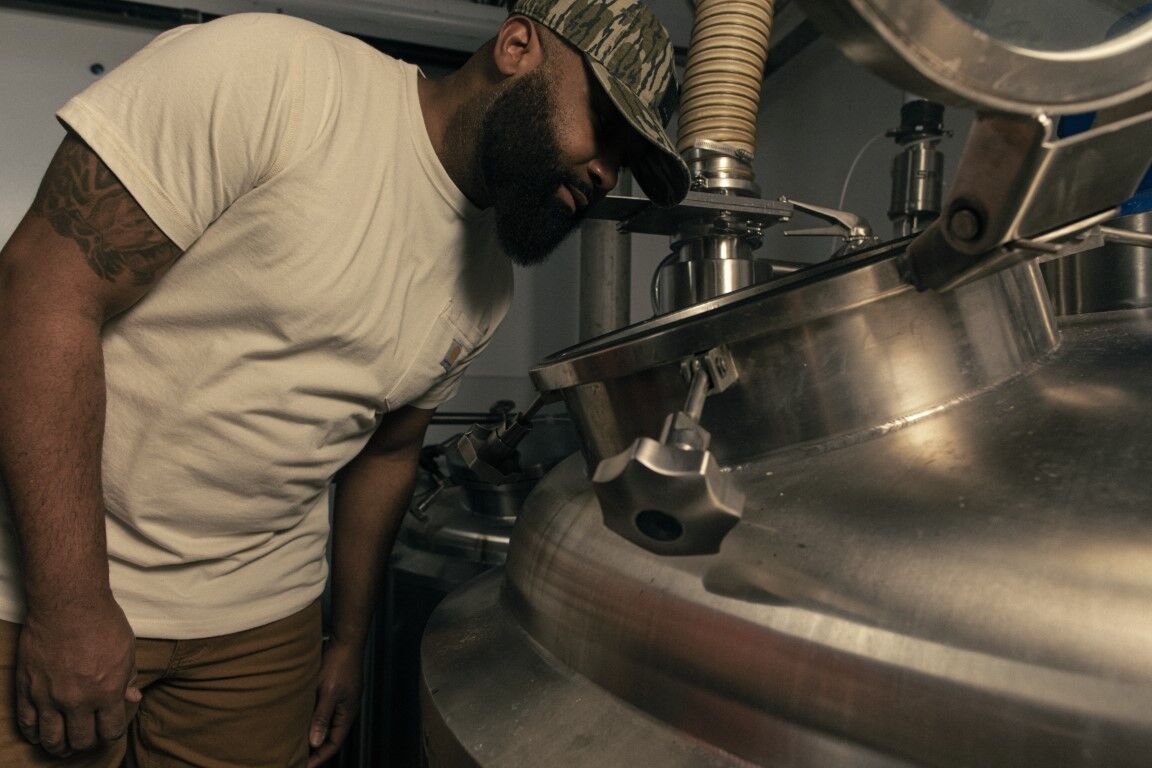 Carhartt Men's Canvas Camo Cap in Mossy Oak Bottomland Camo