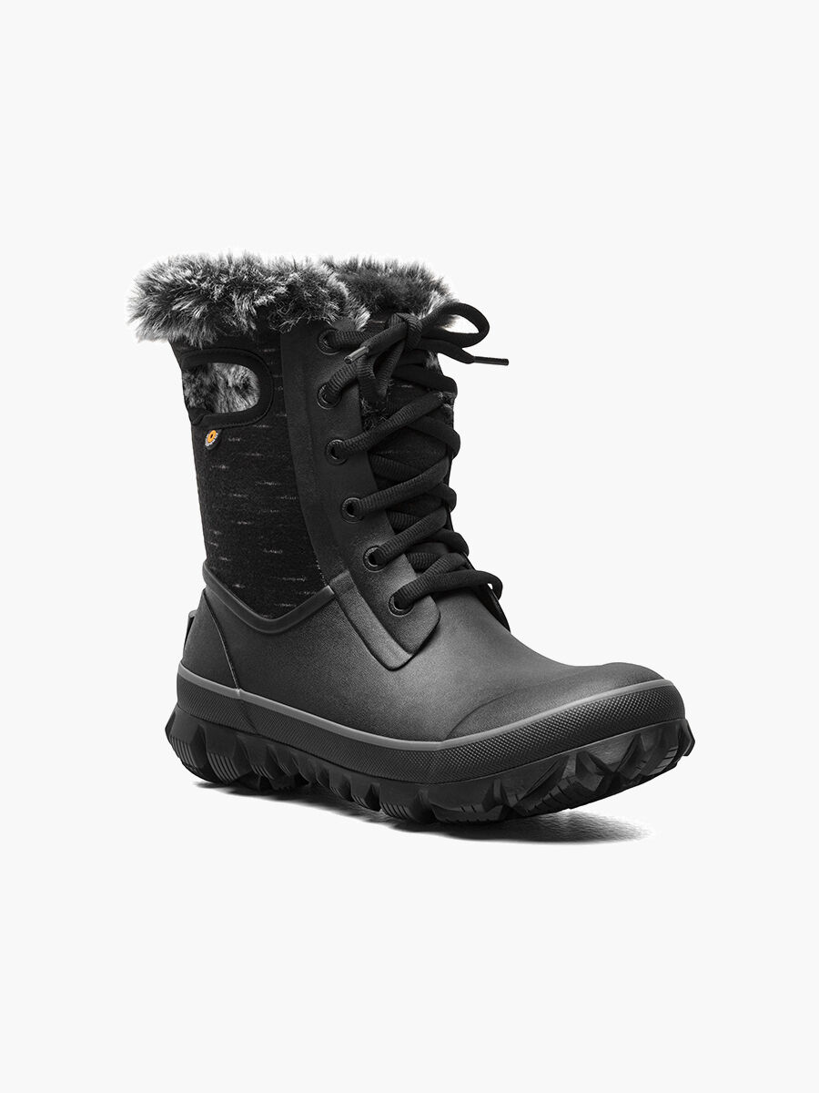 Bogs Women's Arcata Dash Winter Boots in Black