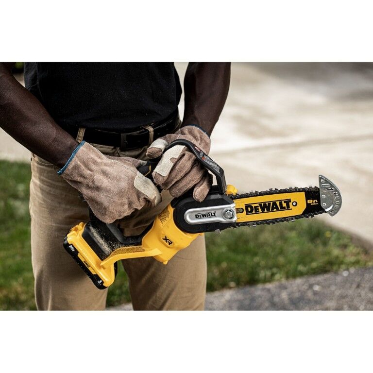 DEWALT 20-V Max 8 in. Battery Powered Brushless Pruning Chainsaw Kit