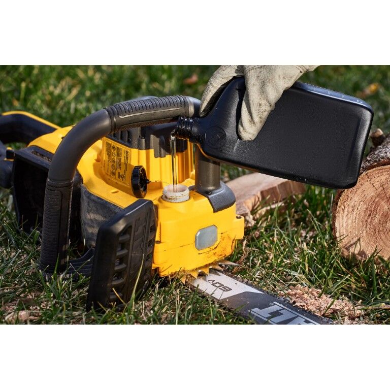 DEWALT 60-V Max 20 in. Battery Powered Brushless Chainsaw (Tool Only)