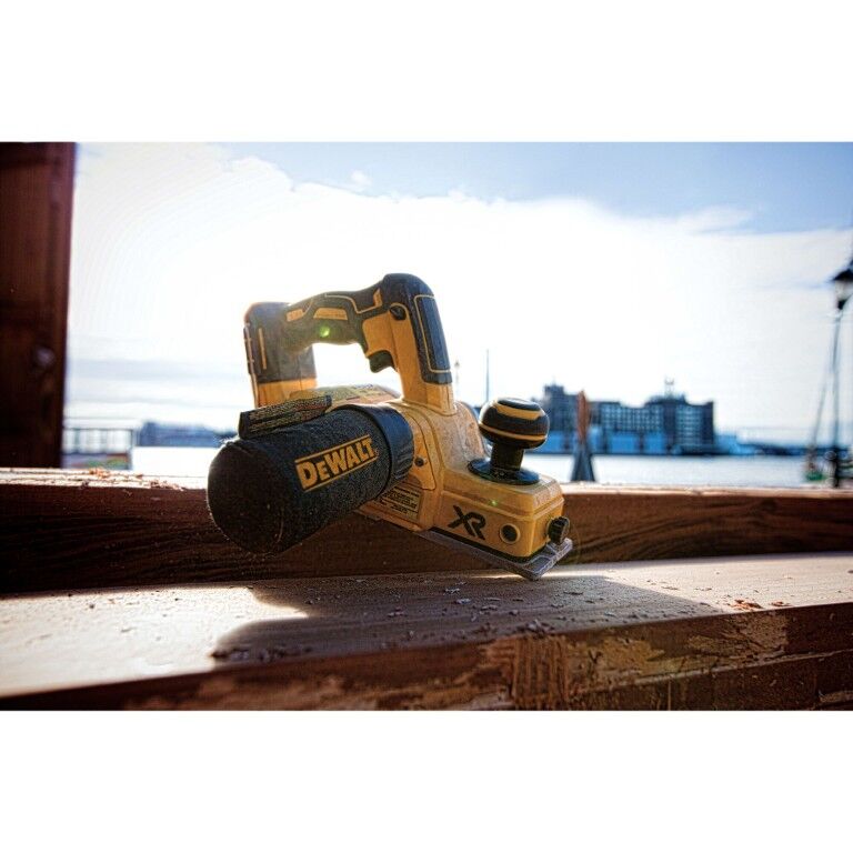 DEWALT 20-V Max XR Brushless Planer (Tool Only)