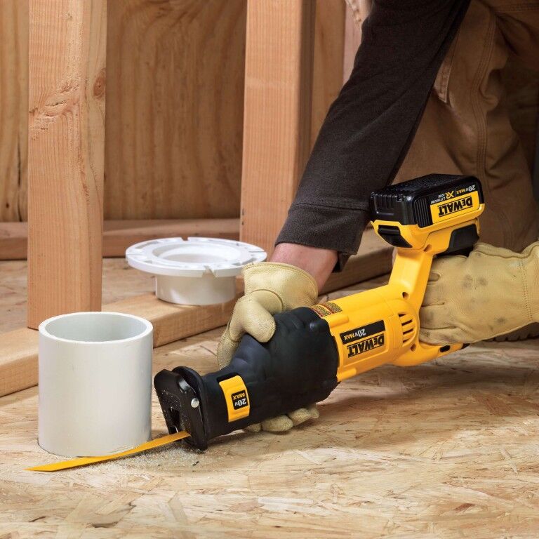DEWALT 20-V Max Reciprocating Saw (Tool Only)