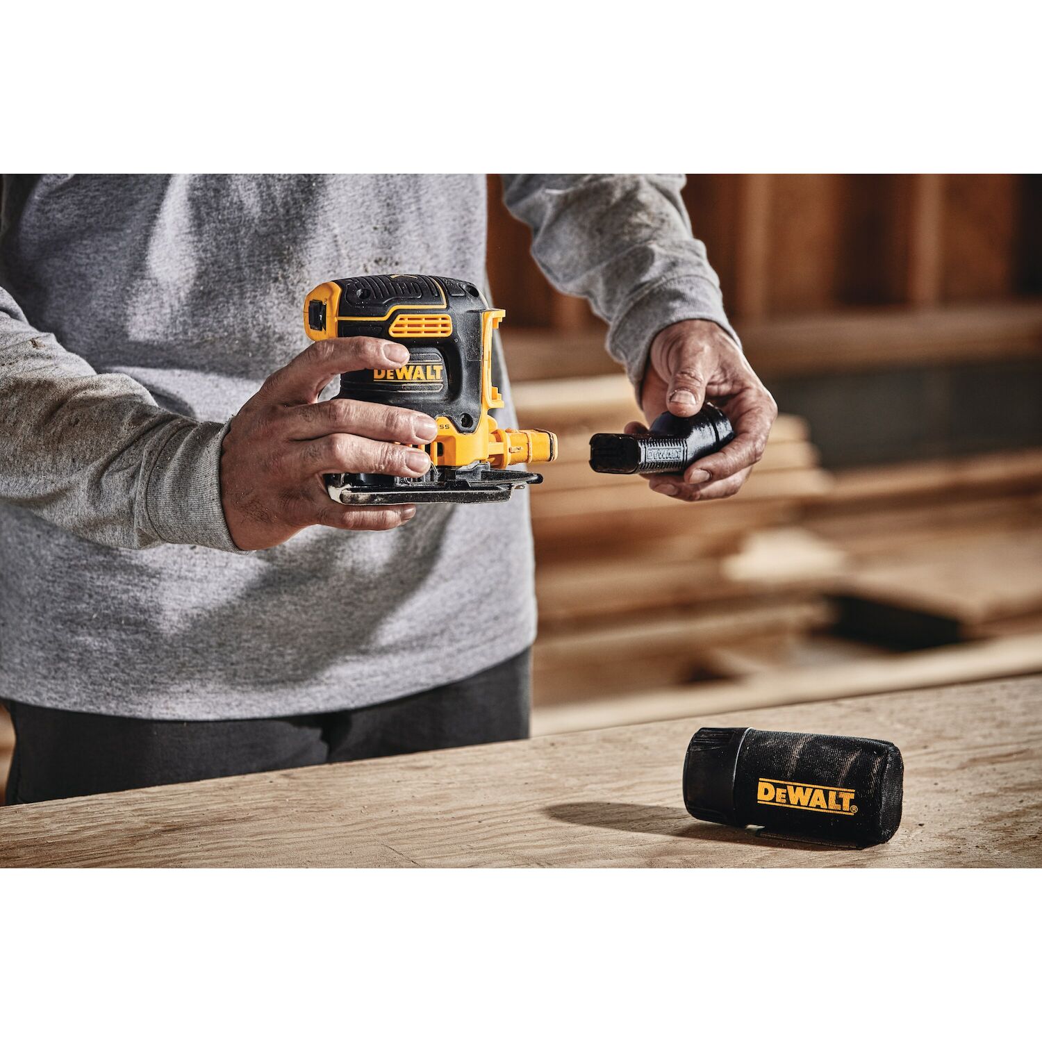 DEWALT 20-V Max XR Brushless Variable Speed Sander, 1/4-Sheet (Tool Only)