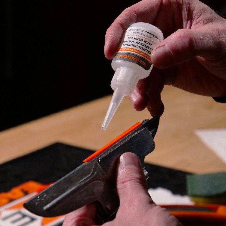 Easton Archery Dr. D Quick Bond Clam Pack Vane Adhesive, .5-Oz