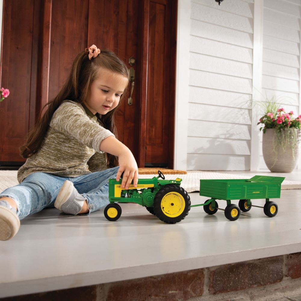 Tomy ERTL John Deere 730 Tractor with Barge Wagon Toy Set