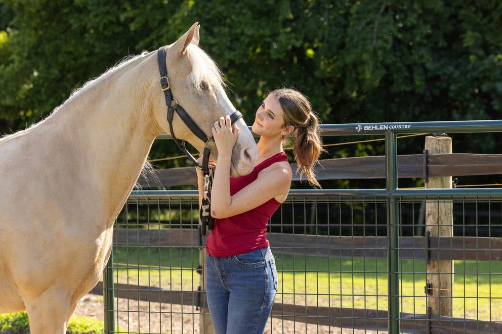 Behlen Country Green Frontier Max Gate, 10-Ft x 50-In