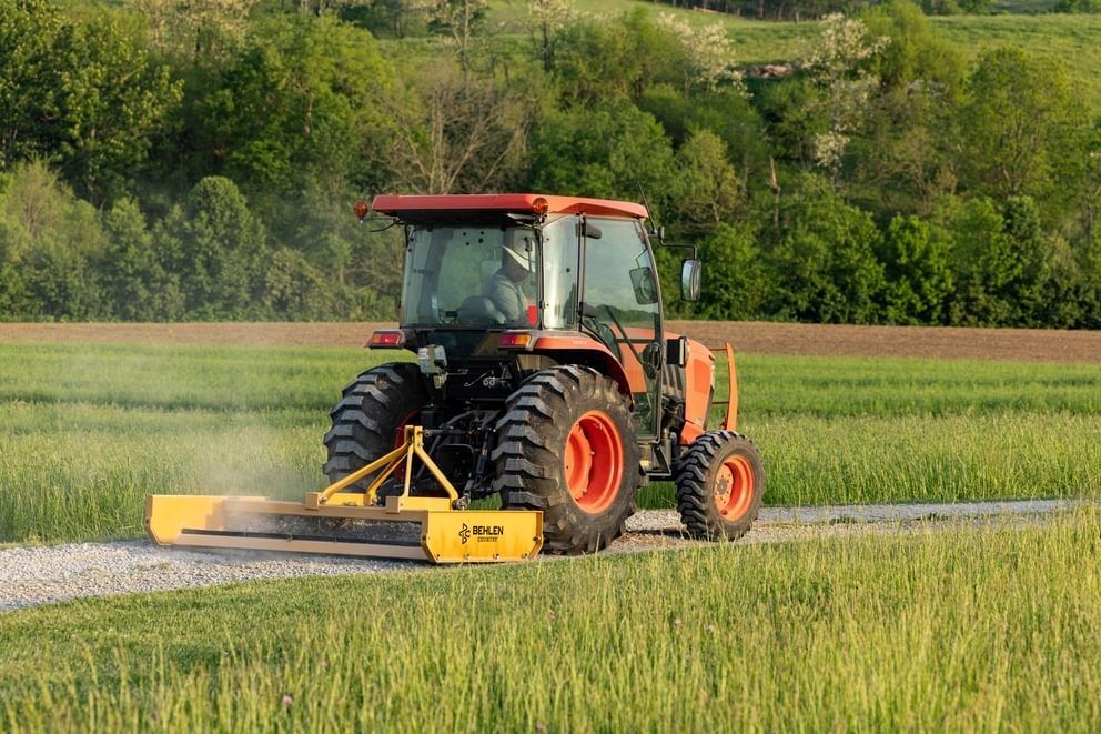 Behlen Lane Plane, 7-Ft