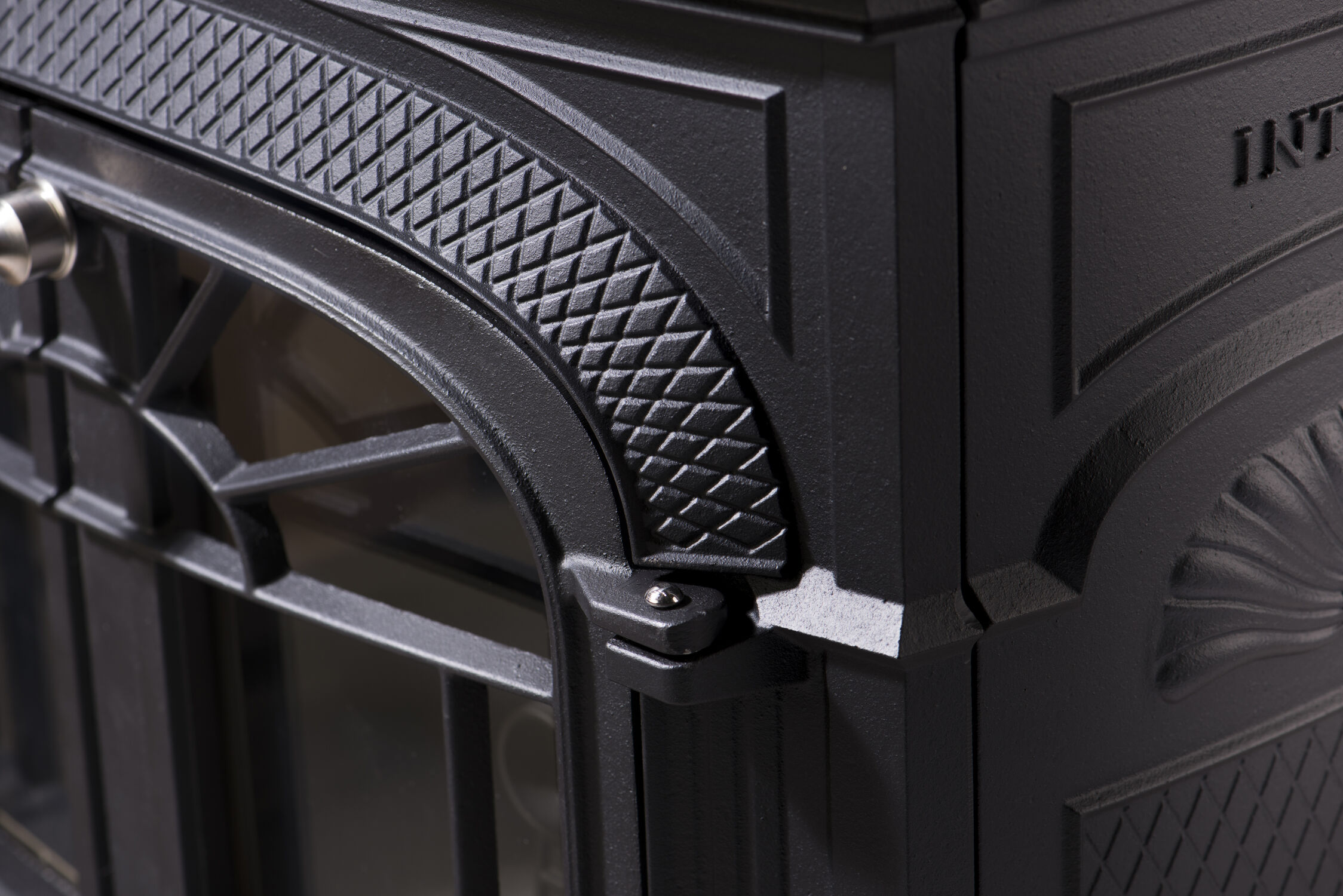 Vermont Castings Intrepid FlexBurn Wood-Burning Stove In Bordeaux Enamel