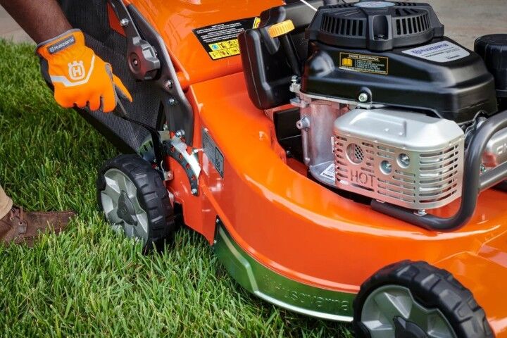 Husqvarna Classic Work Gloves, Medium