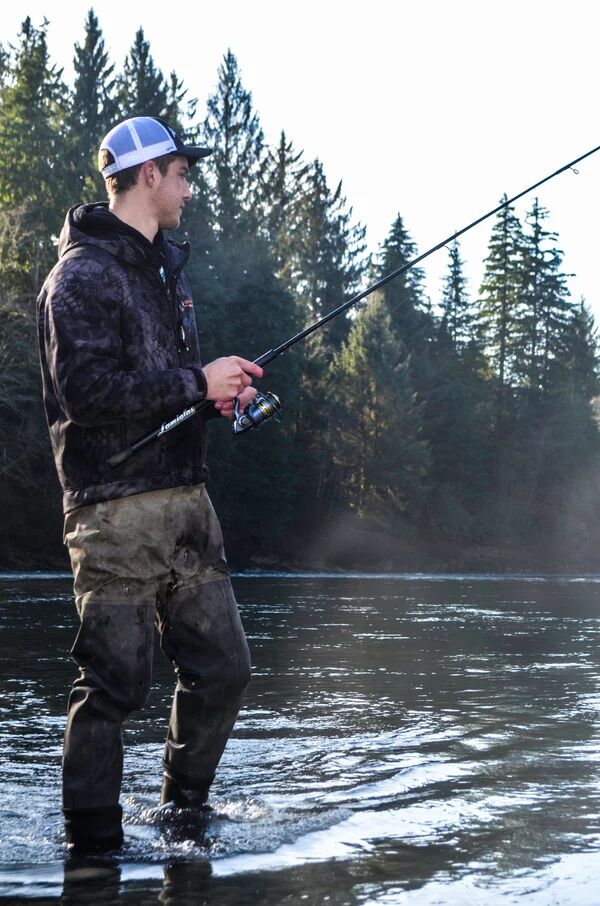 Lamiglas Redline Salmon & Steelhead Casting Rod Medium Heavy, 1-Piece, 7 5/6-Ft