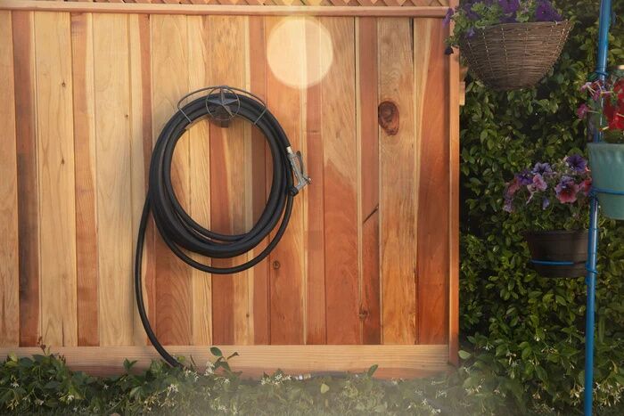 Yard Butler Heavy Duty Wall Mounted Star Design Hose Hanger