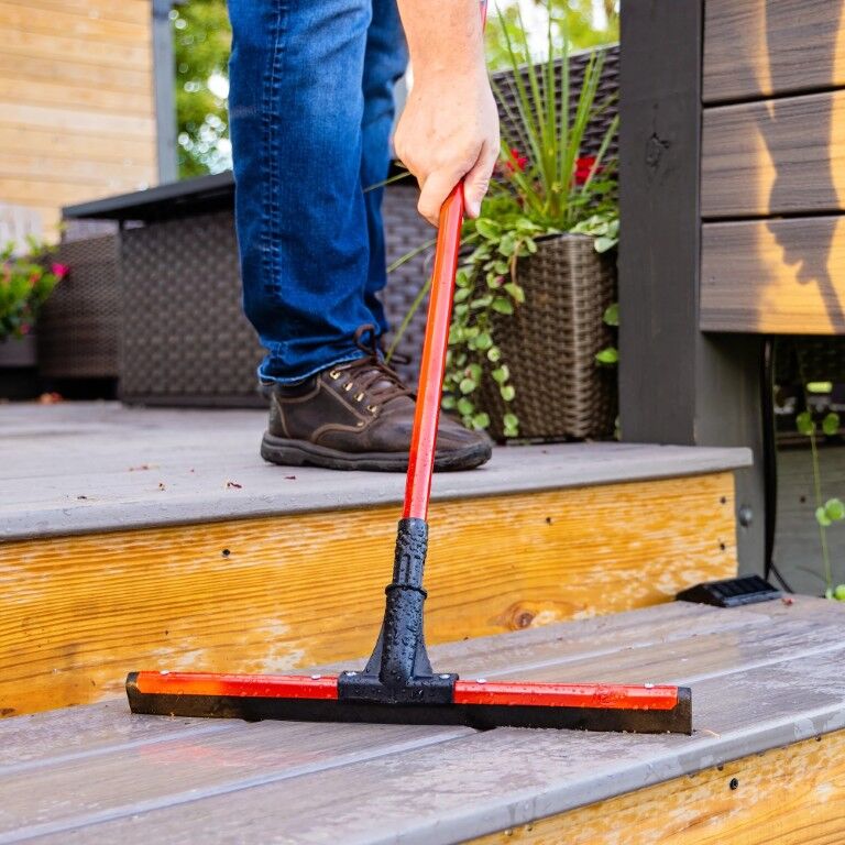 Libman Flex-Blade Floor Squeegee, 18-In