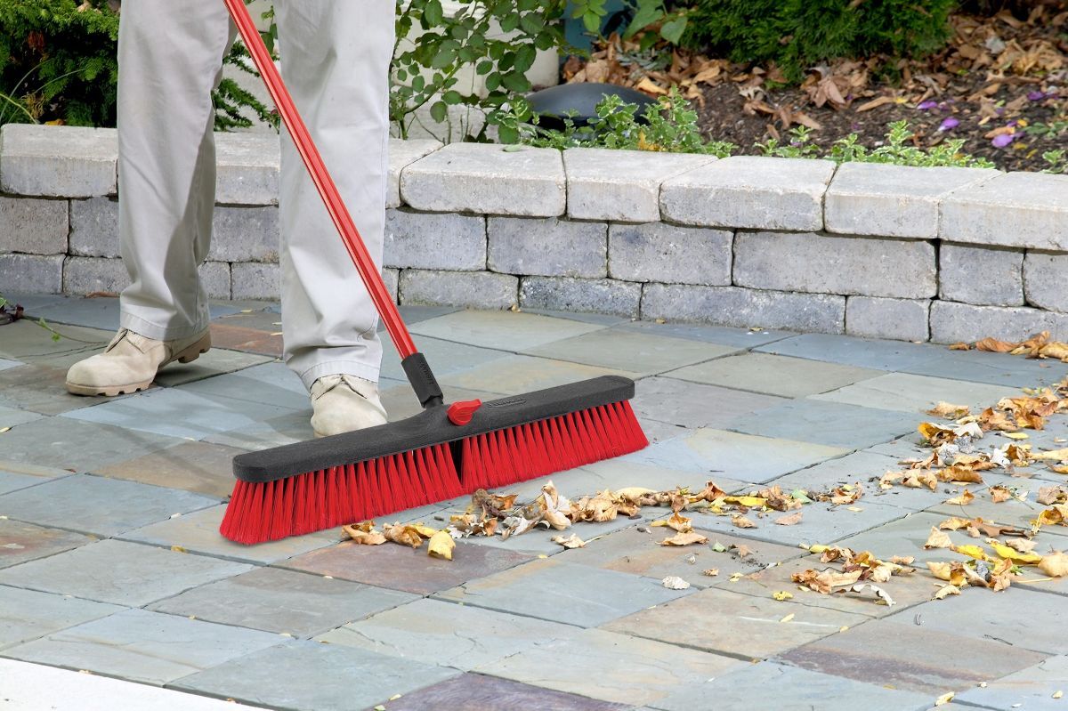 Libman Multi-Surface Push Broom