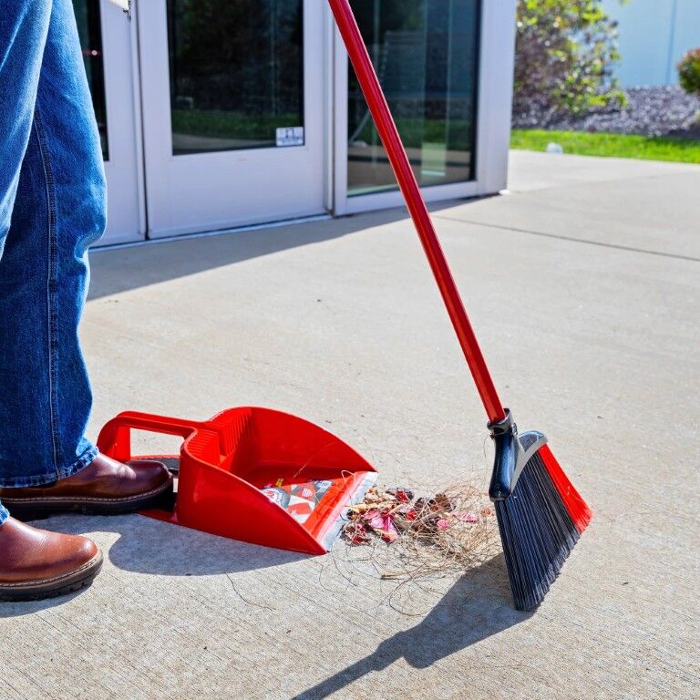 Libman Indoor/Outdoor Angle Broom