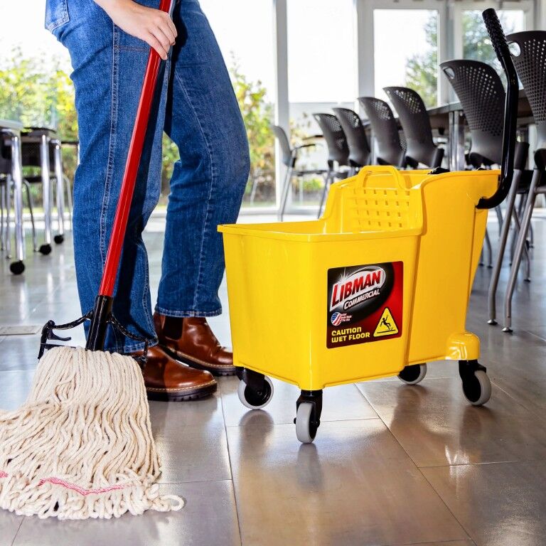 Libman One-Piece Mop Bucket & Wringer, 32-Qt