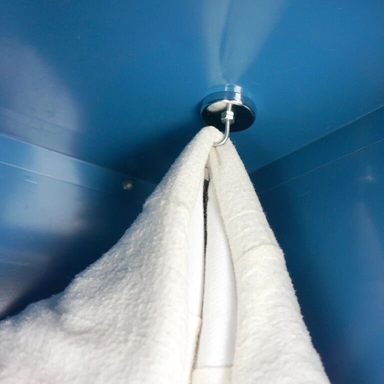 Master Magnetics Ceramic Round Base Magnet, 1.425-In