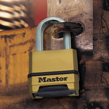 MasterLock Combination Lock, 1 1/2-In