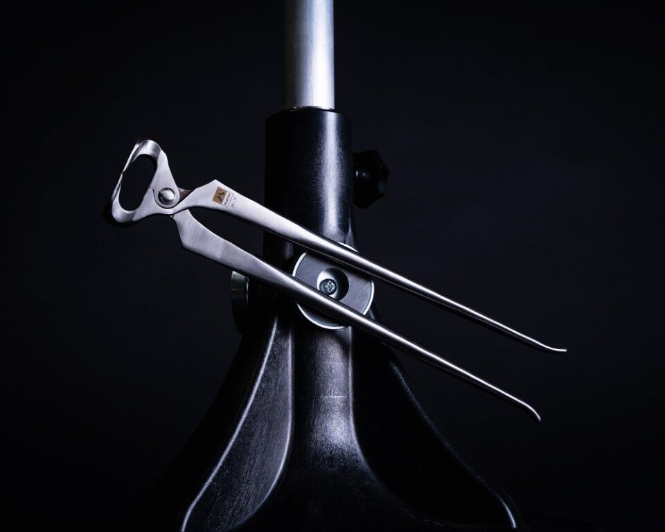 Mustad Hoofhelpers Hoof Stand