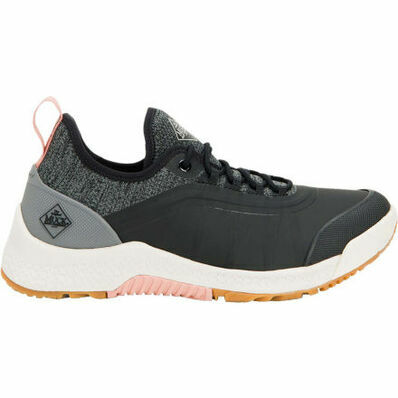 Women's Waterproof Outscape Lace Shoe in Black