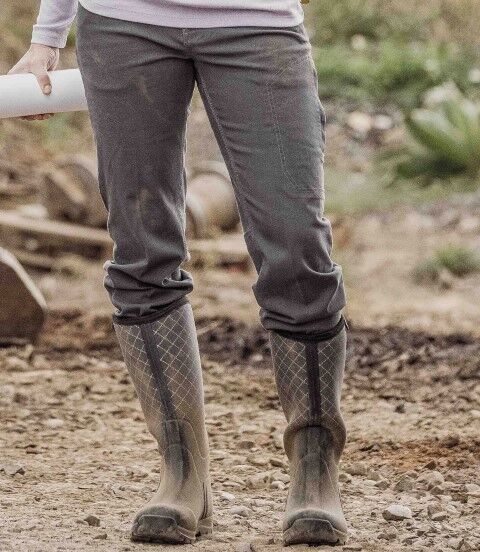 Noble Outfitters Women's MUDS High 2.0 Boots in Black