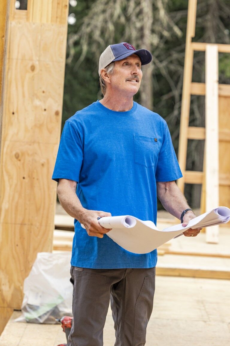 Noble Outfitters Men's The Best Dang Short Sleeve Pocket T-Shirt