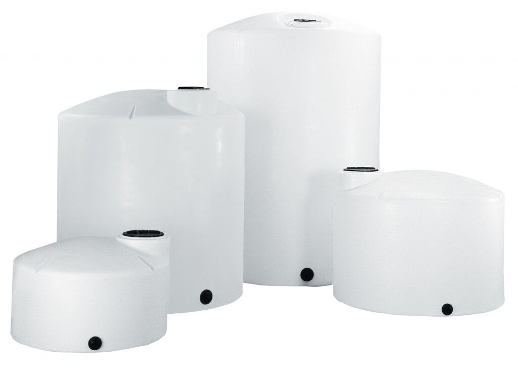 Norwesco Premium 1.5 White Vertical Storage Tank, 550-Gal