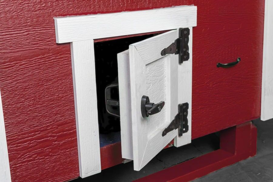 OverEZ Large Chicken Coop, Red/White