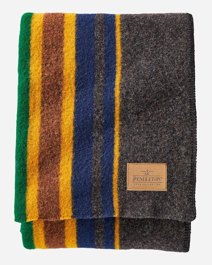 Pendleton Yakima Oxford Camp Throw