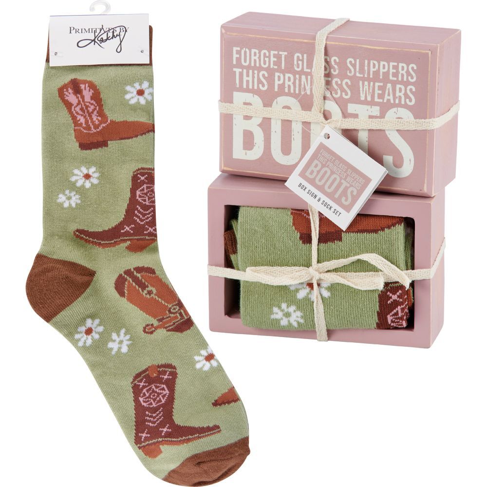 Primitives By Kathy Princess Wears Boots Box Sign And Sock Set