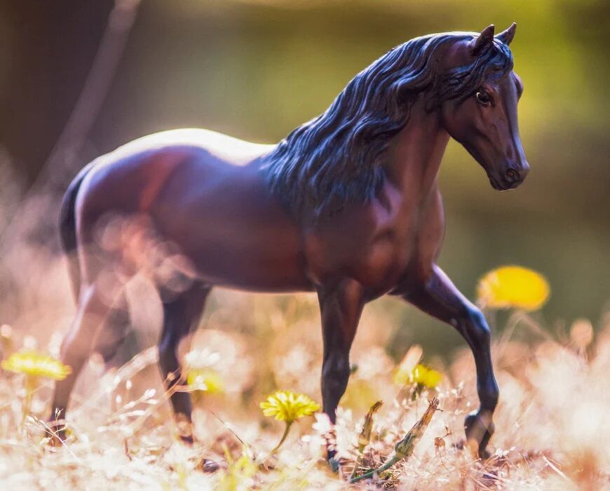 Breyer Vivaldi de Besilu Toy Horse
