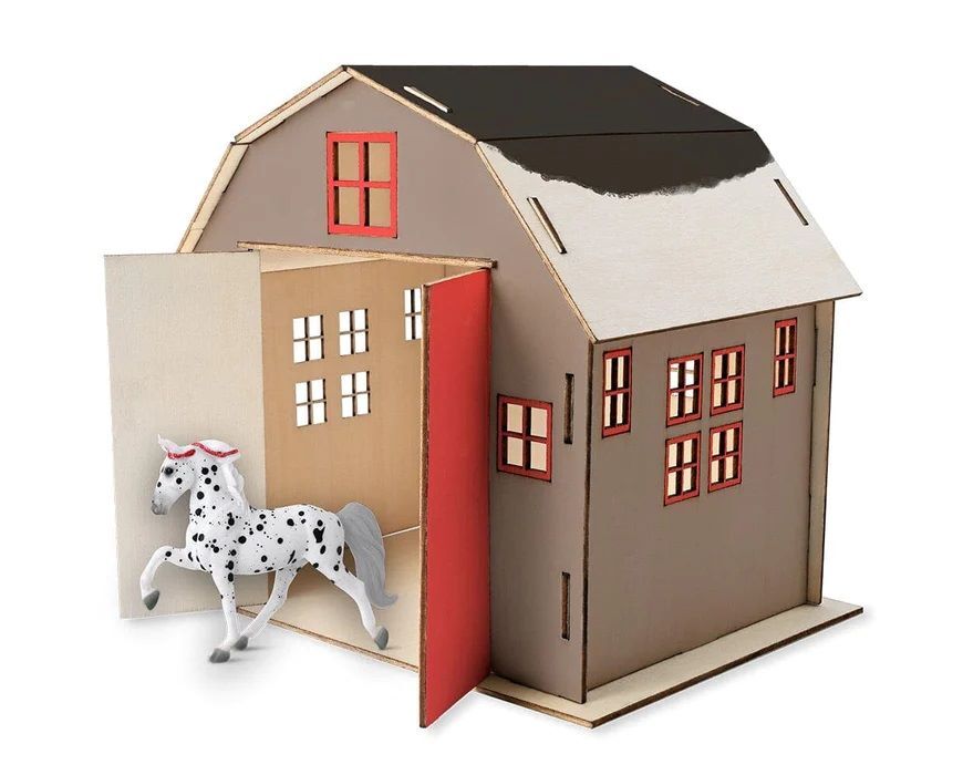 Breyer Horse & Barn Paint & Play Set