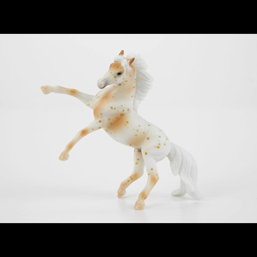 Breyer Horses Stablemates Dapples And Dots Gift Set