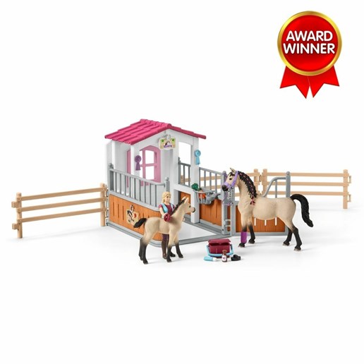 Schleich Horse Club Horse Stall With Arab Horses And Groom 26-Piece Educational Playset