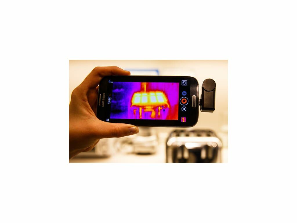 Seek Thermal Compactxr Thermal Imaging Camera For Android, Extended Range, 9Hz