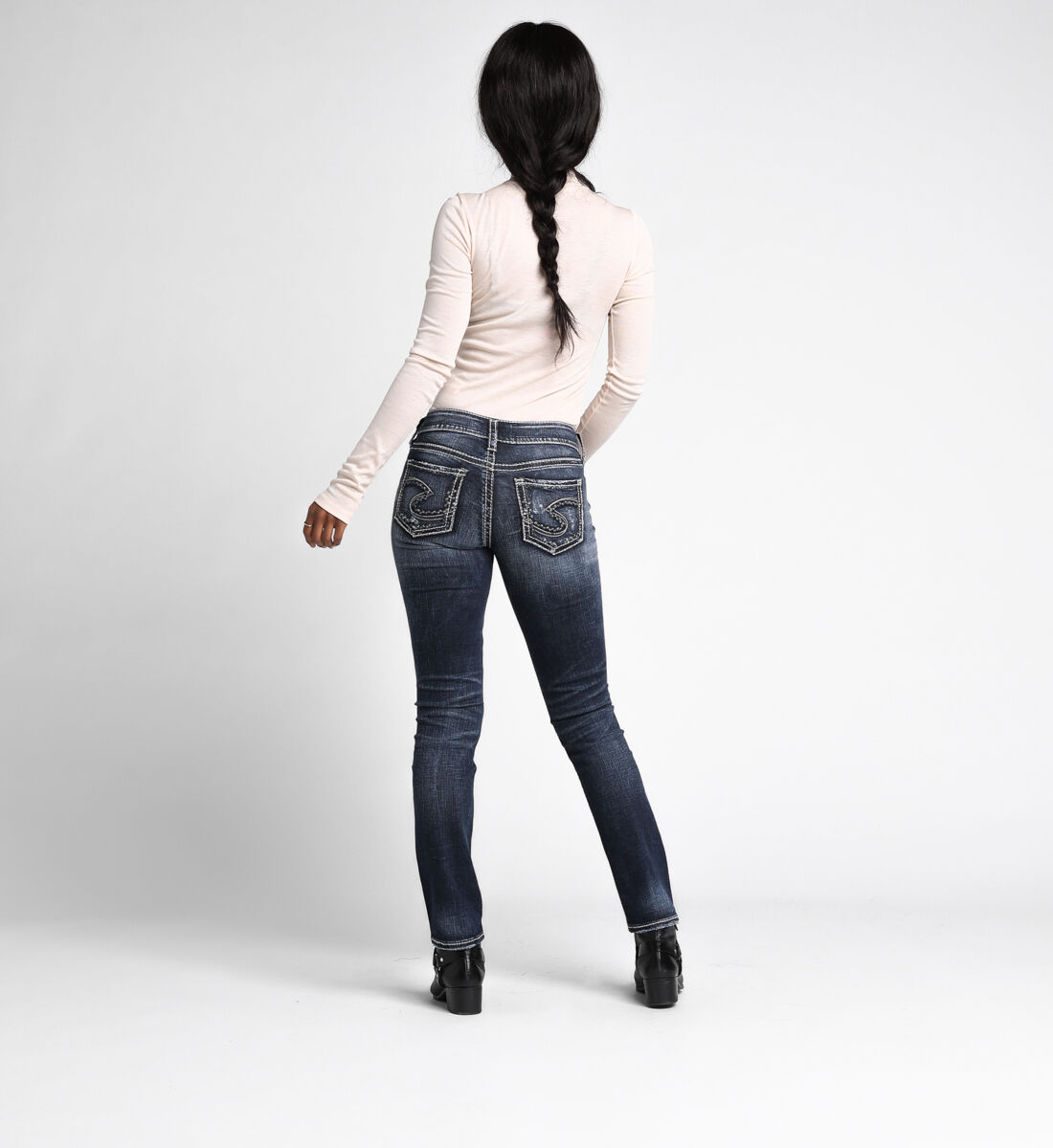 Silver Jeans Women's Suki Mid Rise Straight Leg Jeans in Dark Indigo