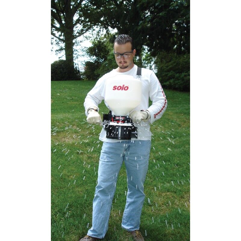 Solo 421-S Multi-Purpose Chest-Mount Spreader, 20-Lb