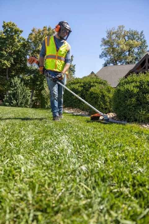 STIHL FS 94 R Gas String Trimmer, 16.5 in.