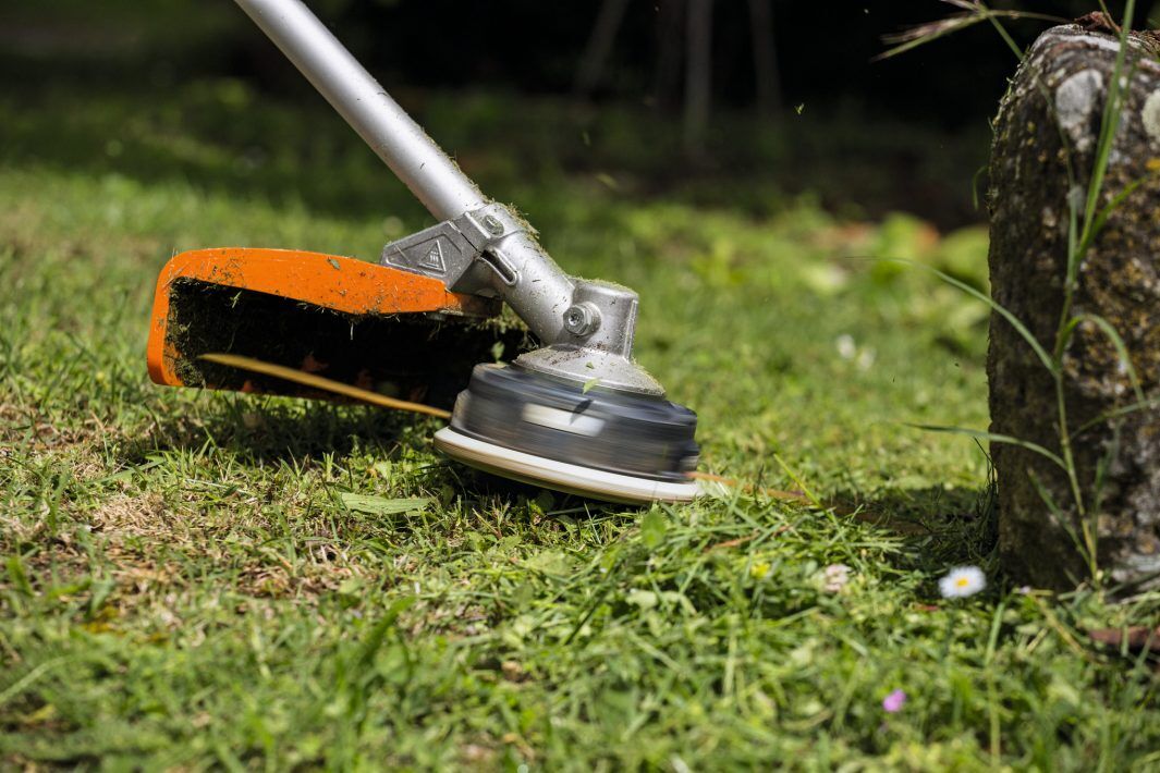 STIHL KombiSystem FS-KM String Trimmer Attachment